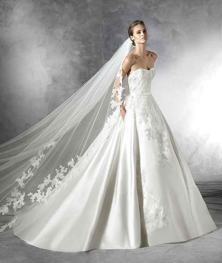 Robe 2016 Pronovias 5