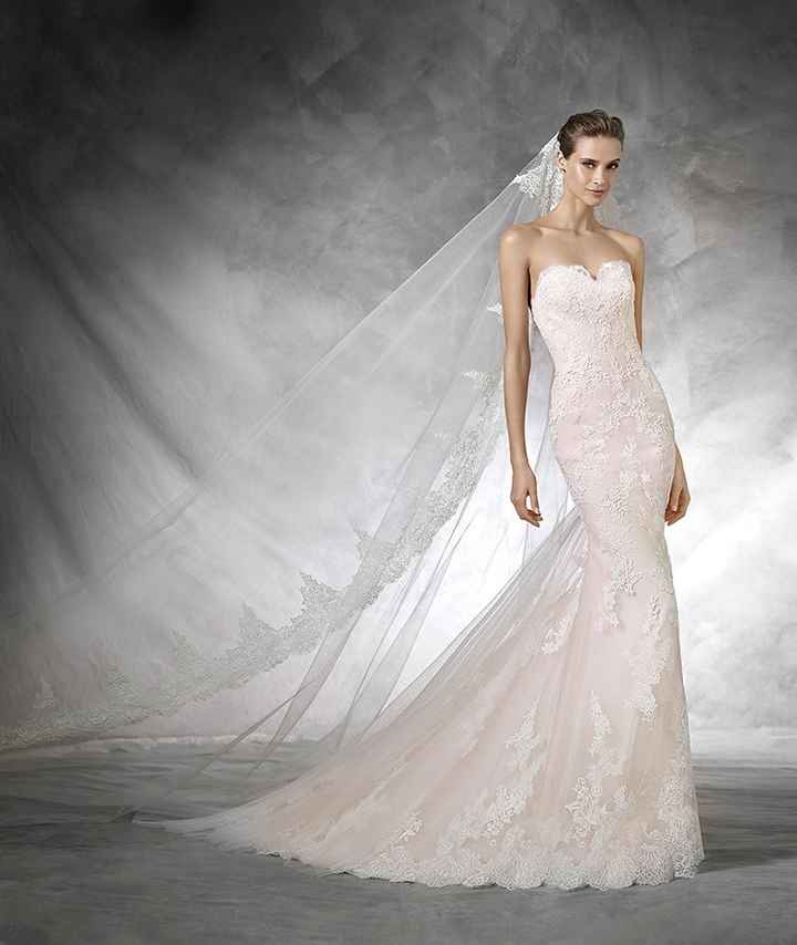 Robe 2016 Pronovias 7