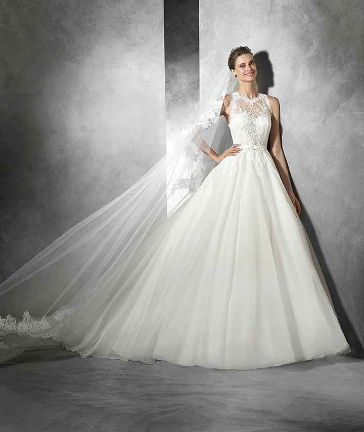 Robe 2016 Pronovias 8