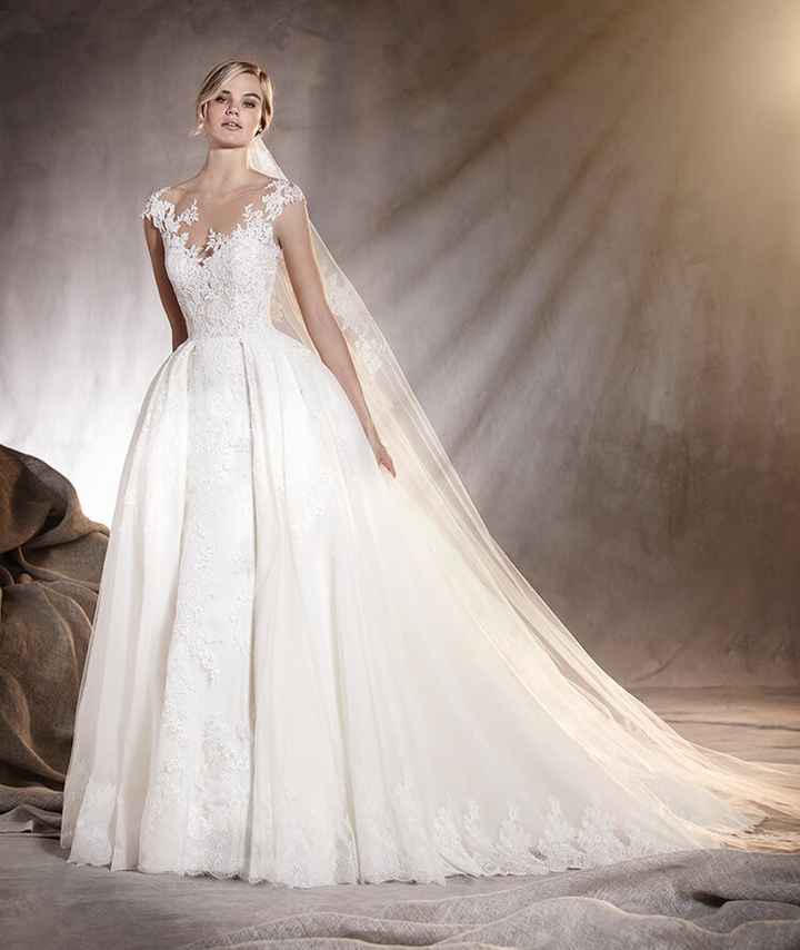 Robe 2017 Pronovias 1