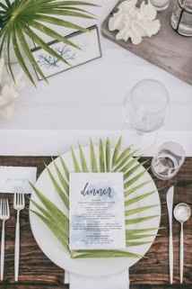 Pantone Greenery