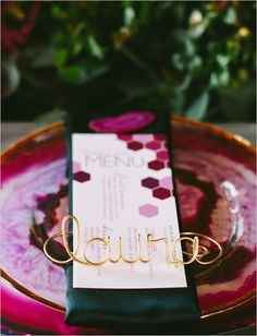 Pantone Pink Yarrow