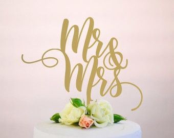 Cake topper