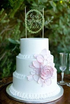 Cake topper