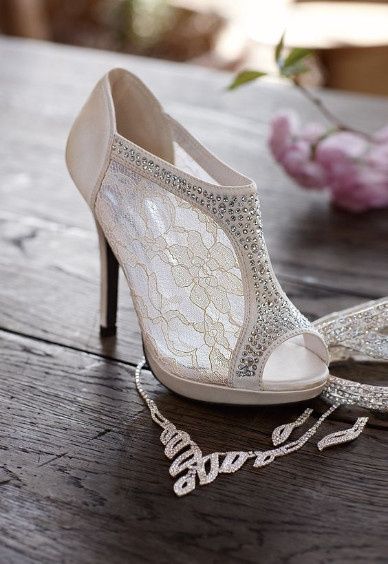 Chaussure dentelle 4