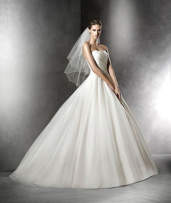 Robe 2016 Pronovias 3