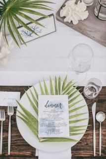 Pantone Greenery