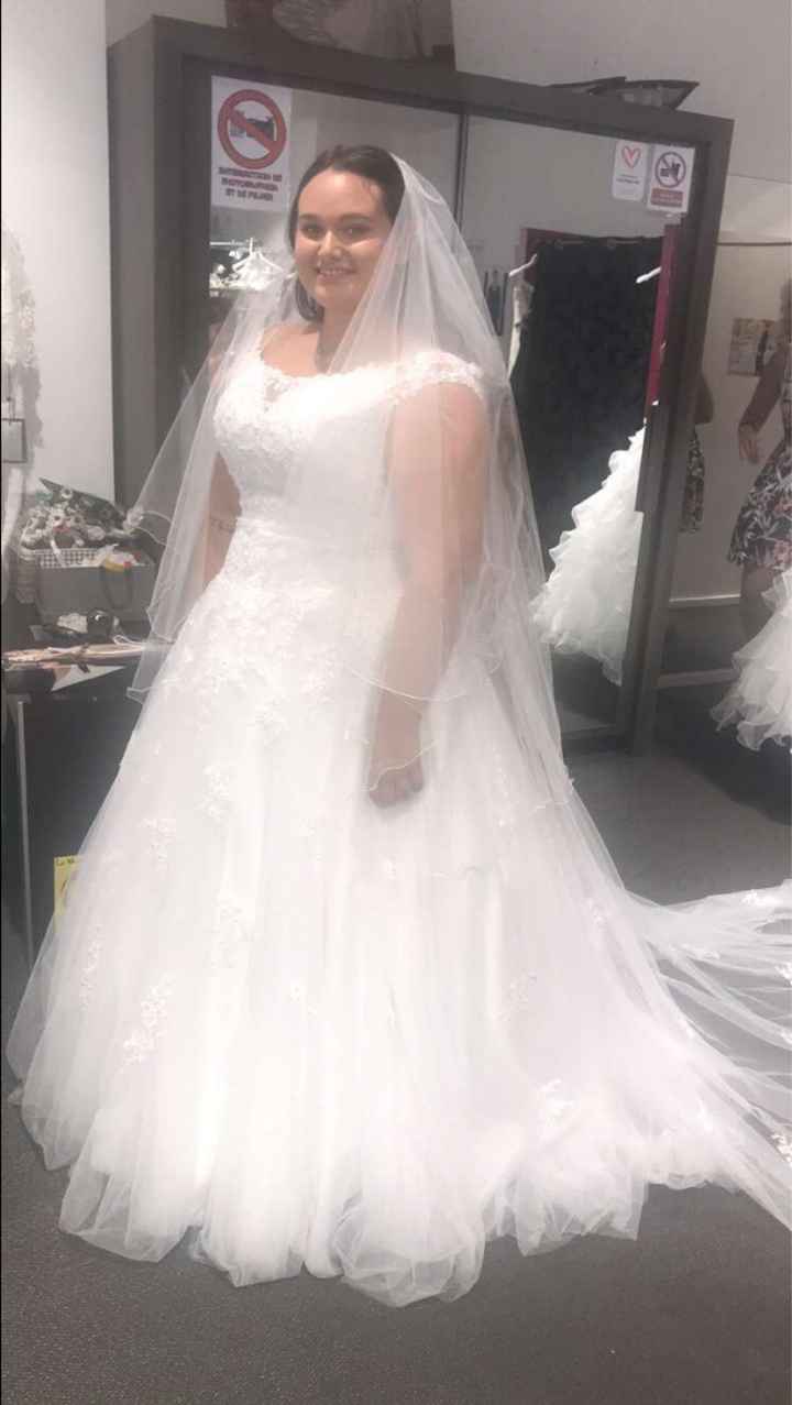 Question pour les futures mariées avec des formes - 1