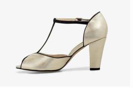 Je vais finir en tongs - 1