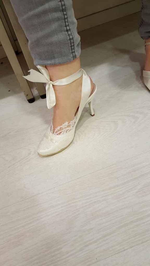 Les chaussures... quelle galère!! - 1