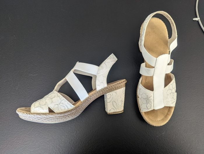Dis-nous si tu as déjà trouvé tes chaussures de mariée ! - 1