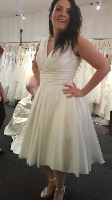 Youpiii j'ai réussis à rentrer dans ma robe lol - 1