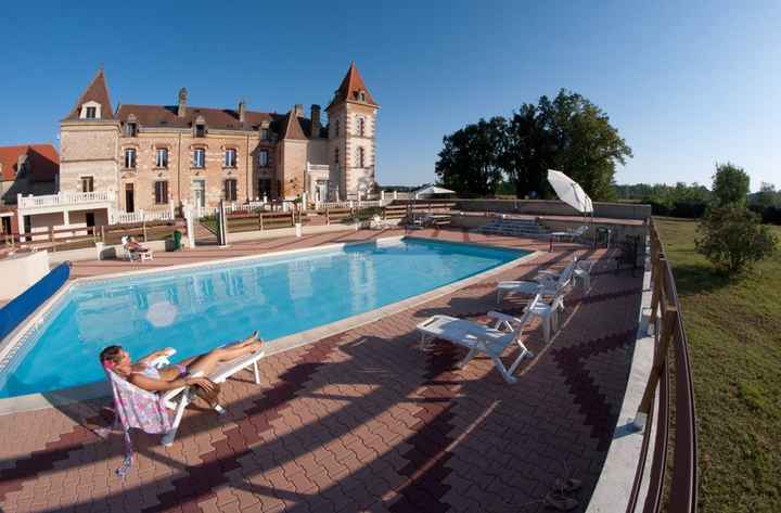 Le Chateau de Lastours dans le 82 serait notre souhait