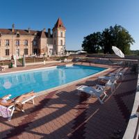 Le Chateau de Lastours dans le 82 serait notre souhait