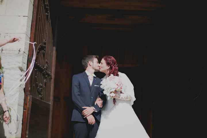 Le fameux bisous de sortie d'Eglise