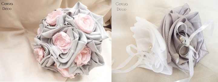 bouquet et coussin d'alliances