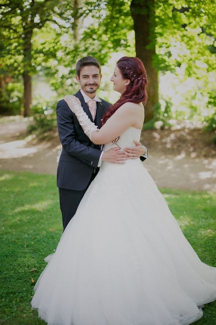 Photo de couple dans un parc