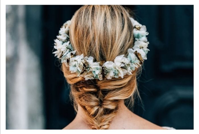 Mes idées coiffures 💇‍♀️ et ma couronne de fleurs 💐 3