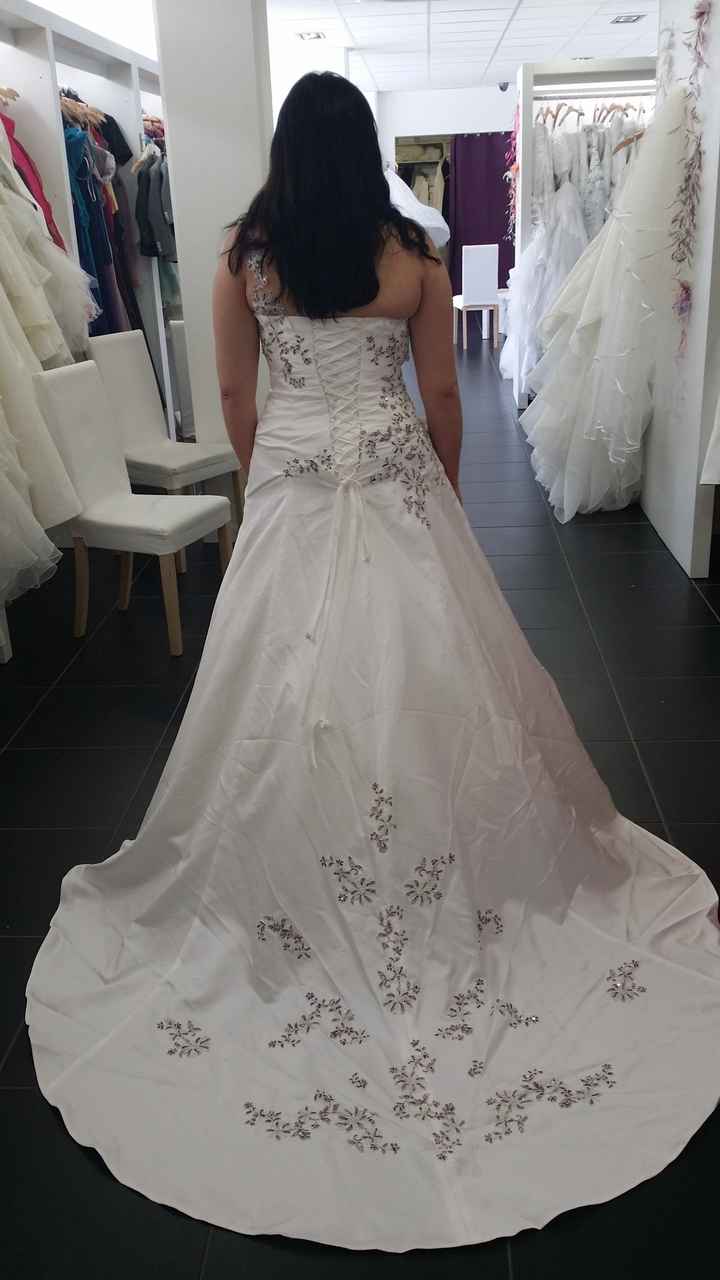 Ma robe est arrivée - 2