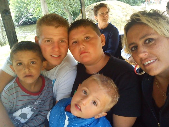 nous et nos 3 enfants