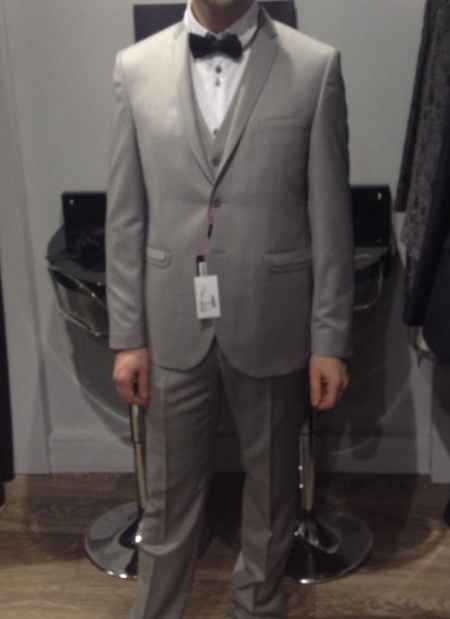 Le costume de marié  de la semaine est.... (le 12 mars) - 2