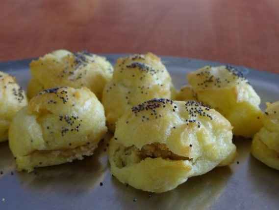Petits choux au foie gras