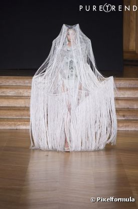   La robe de mariée Haute Couture Printemps-Eté 2013 !  Défilé Yiqing Yin, Haute Couture