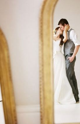 Votez pour votre bisous préféré et ce sera la photo du jour sur facebook !