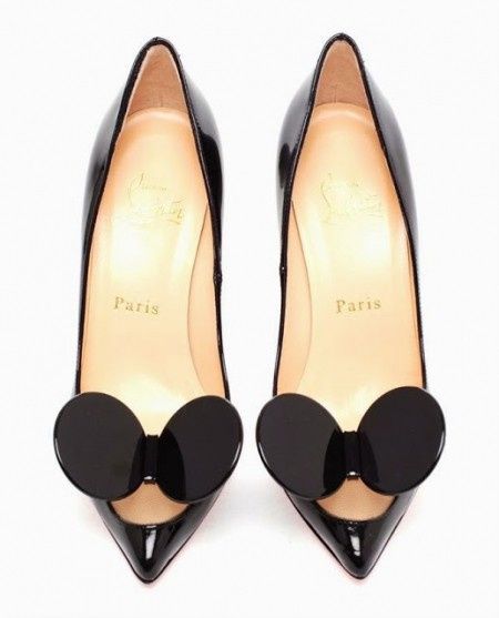 Les derniers louboutins sont mickey !!