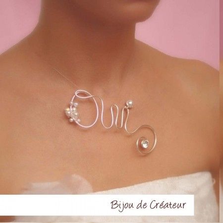 UN autre collier qui dit oui