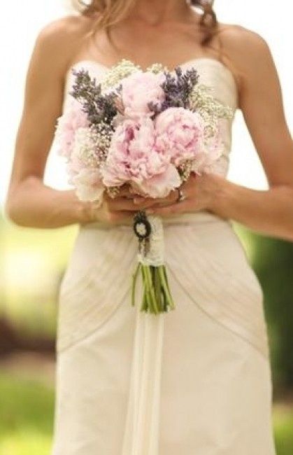 Votez pour votre bouquet de mariée champêtre préféré !
