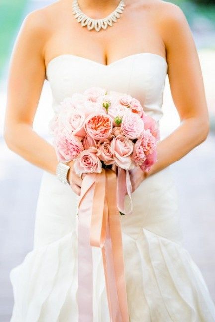 Magnifique bouquet de mariée corail