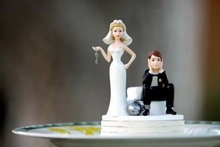 Votez pour votre figurine de gâteau de mariage préférée !