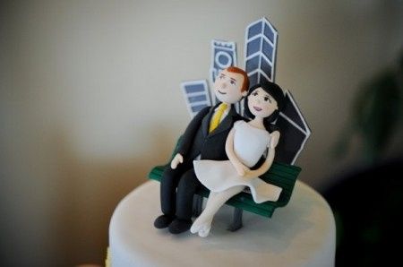 Votez pour votre figurine de gâteau de mariage préférée !