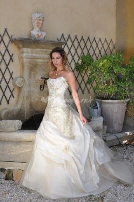 Robes de mariée les mariée de provence collection 2014