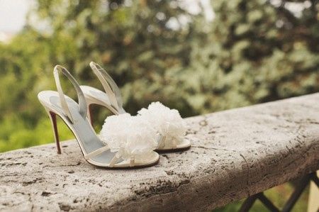 Votez pour vos chaussures de mariée louboutin préférées !