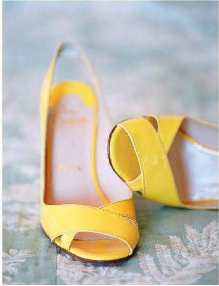 Votez pour vos chaussures de mariée louboutin préférées !