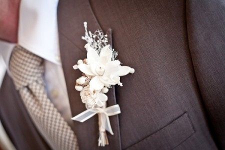 Votez pour votre boutonnière de marié préférée !!!