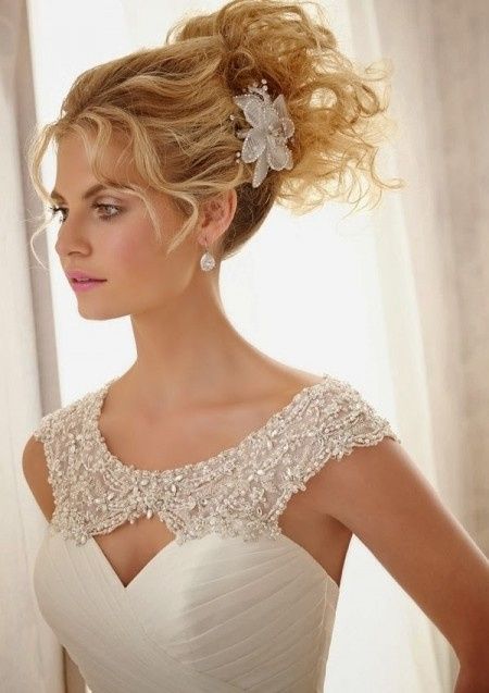Votez pour votre robe de mariée pailletée parmi 11 photos !!