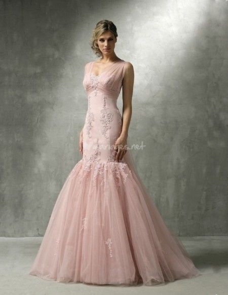 11 robes de mariée roses collections 2014