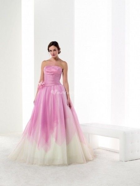 11 robes de mariée roses collections 2014