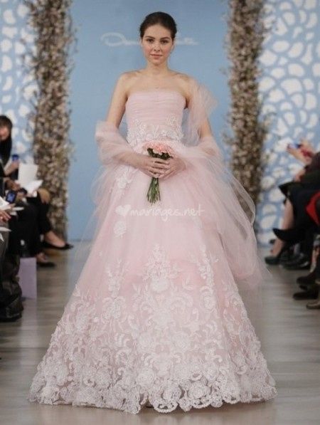 11 robes de mariée roses collections 2014