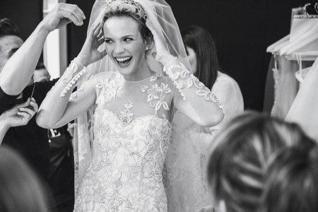 Dans les coulisses de la collection 2014 de Pronovias