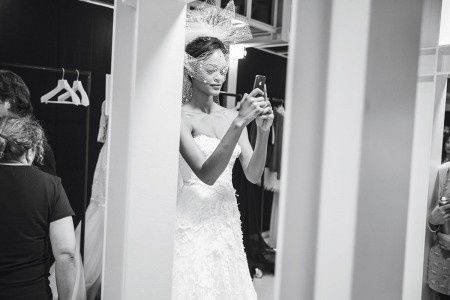 Dans les coulisses de la collection 2014 de Pronovias