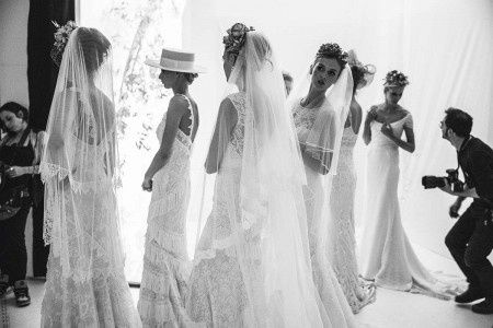 Dans les coulisses de la collection 2014 de Pronovias