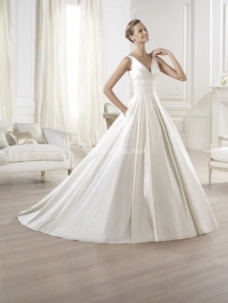 Votez pour votre robe de mariée Pronovias 2014 préférée !