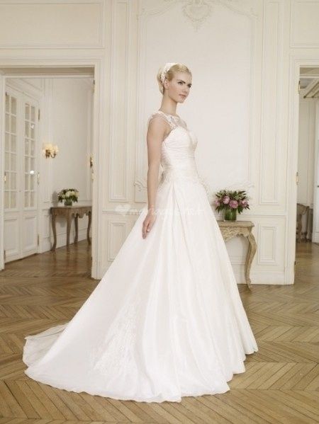 10 robes de mariée pronuptia : quelle est votre préférée ?