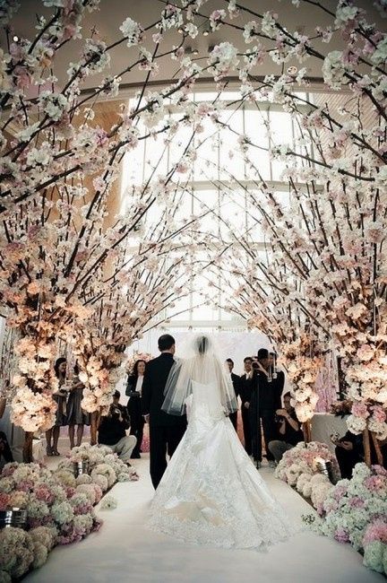 10 photos de mariage pour fêter l'arrivée du printemps ! Votez pour votre préférée =)