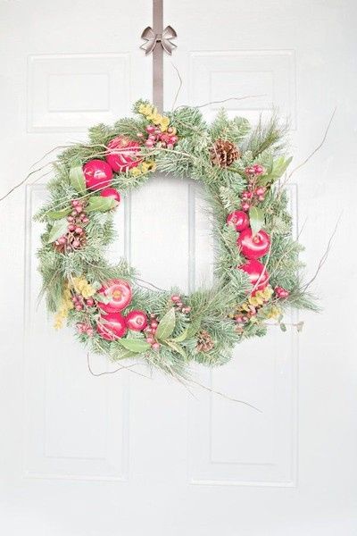 Couronnes de fleurs décoratives: votez pour votre préférée !