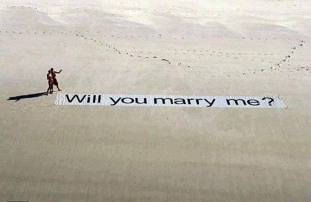 9 demandes en mariage: laquelle préférez-vous ?